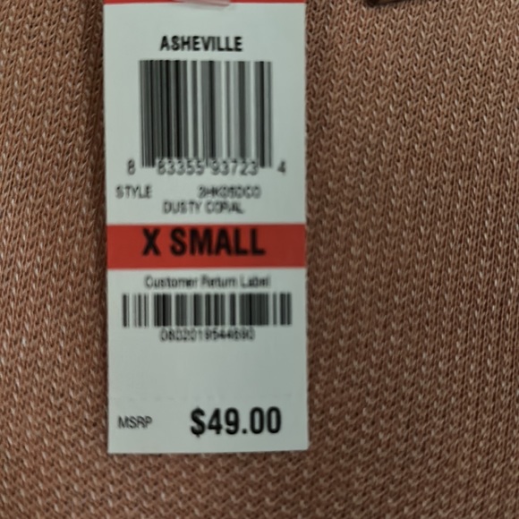 American Rag woman’s coral top XS NWT - Picture 5 of 6